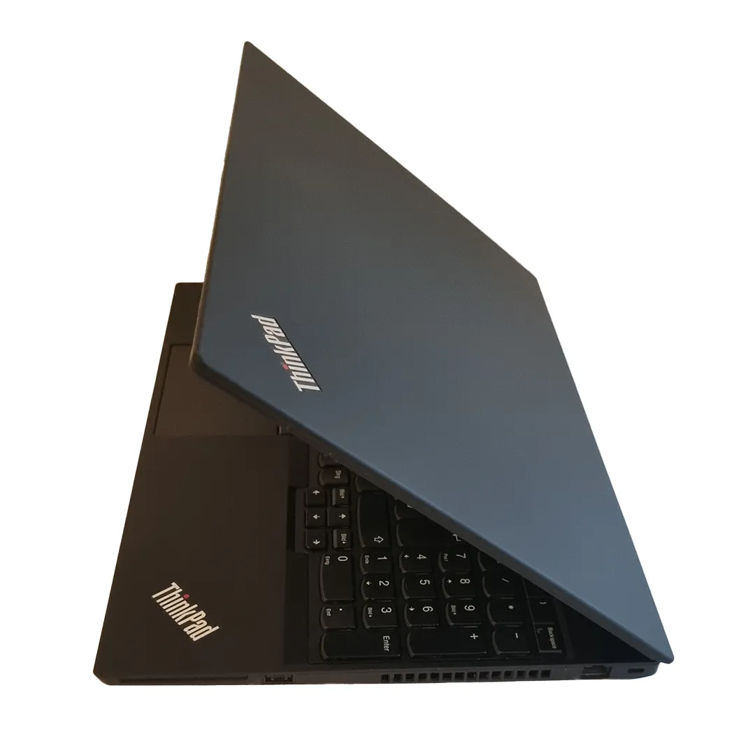 Lenovo ThinkPad T590 i7 (4)