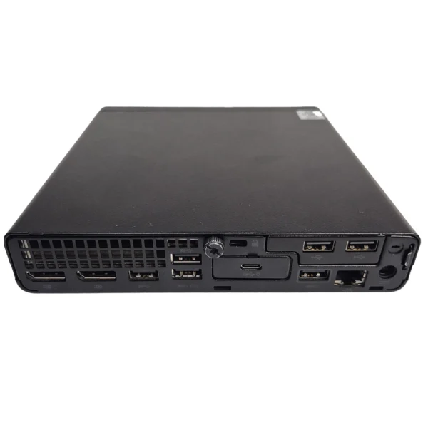 Rückseite des HP ProDesk 600 G6 mit 1x USB-C, 6x USB 3.0, LAN und 2x DisplayPort – vielseitige Konnektivität für alle Anforderungen.